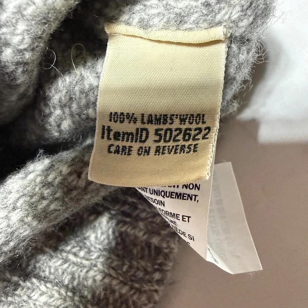 L.L. Bean 100% Lambswool Rolled Neck Sweater Men's Size Medium 502622